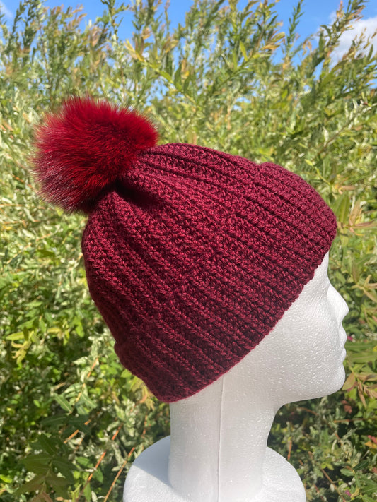 Bonnet bordeaux